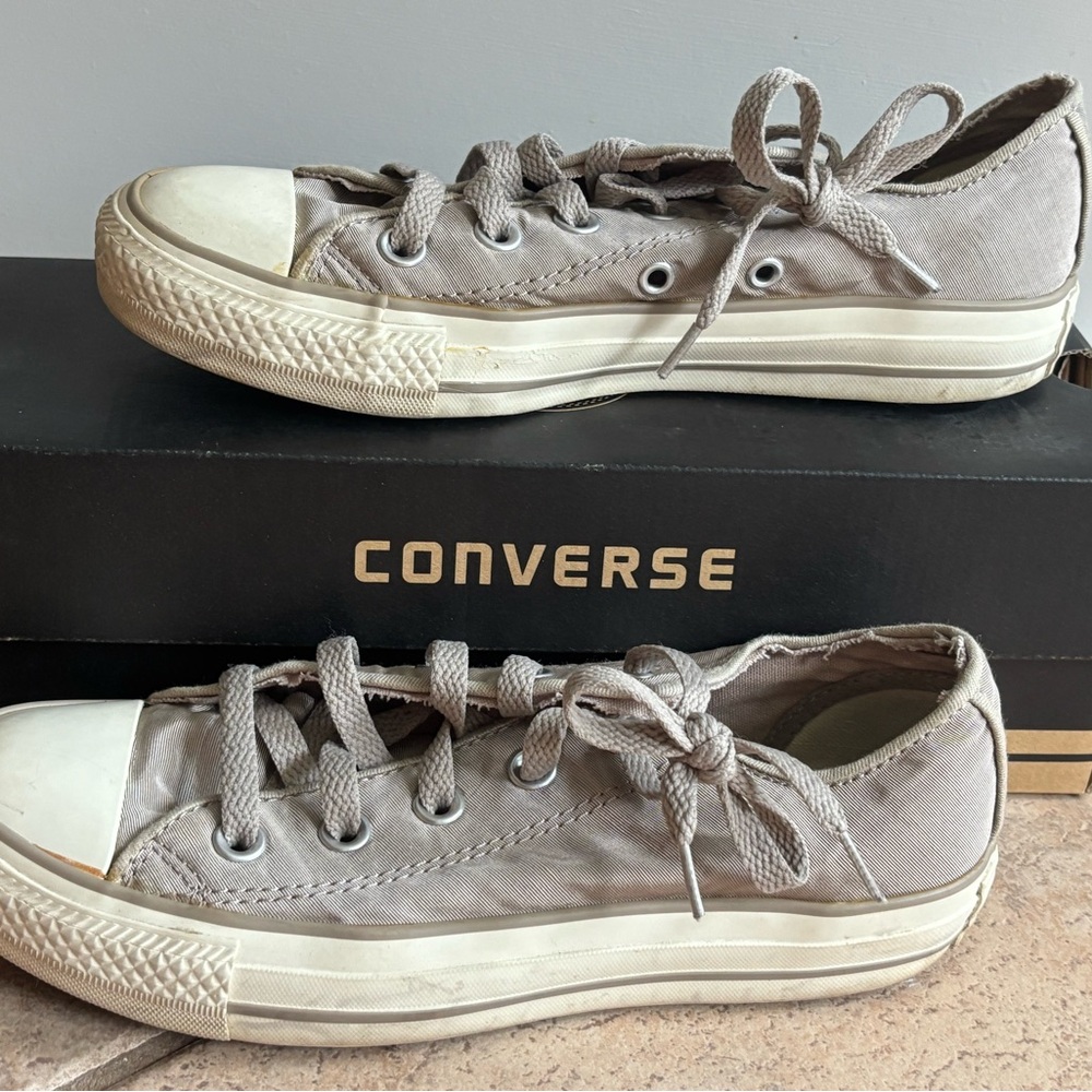 Converse Womens Size 6 Taupe Nylon Sneakers Low Top Casual